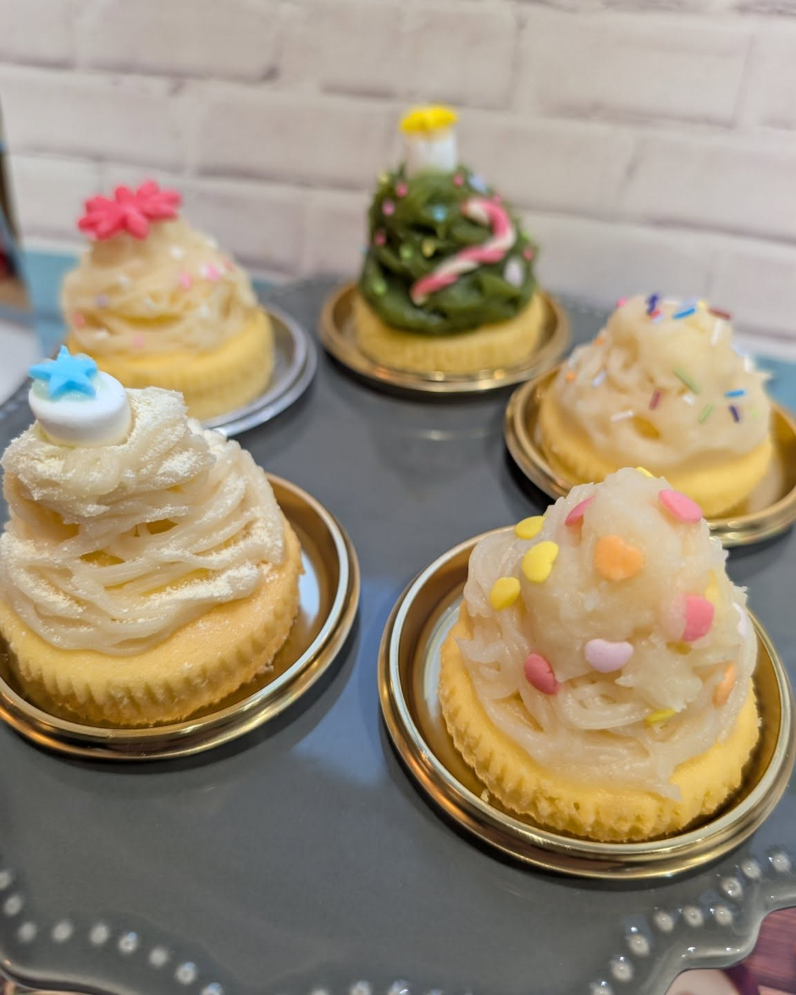 今日はおやつ教室イベントデー「あん生クリームのクリスマスツリ...