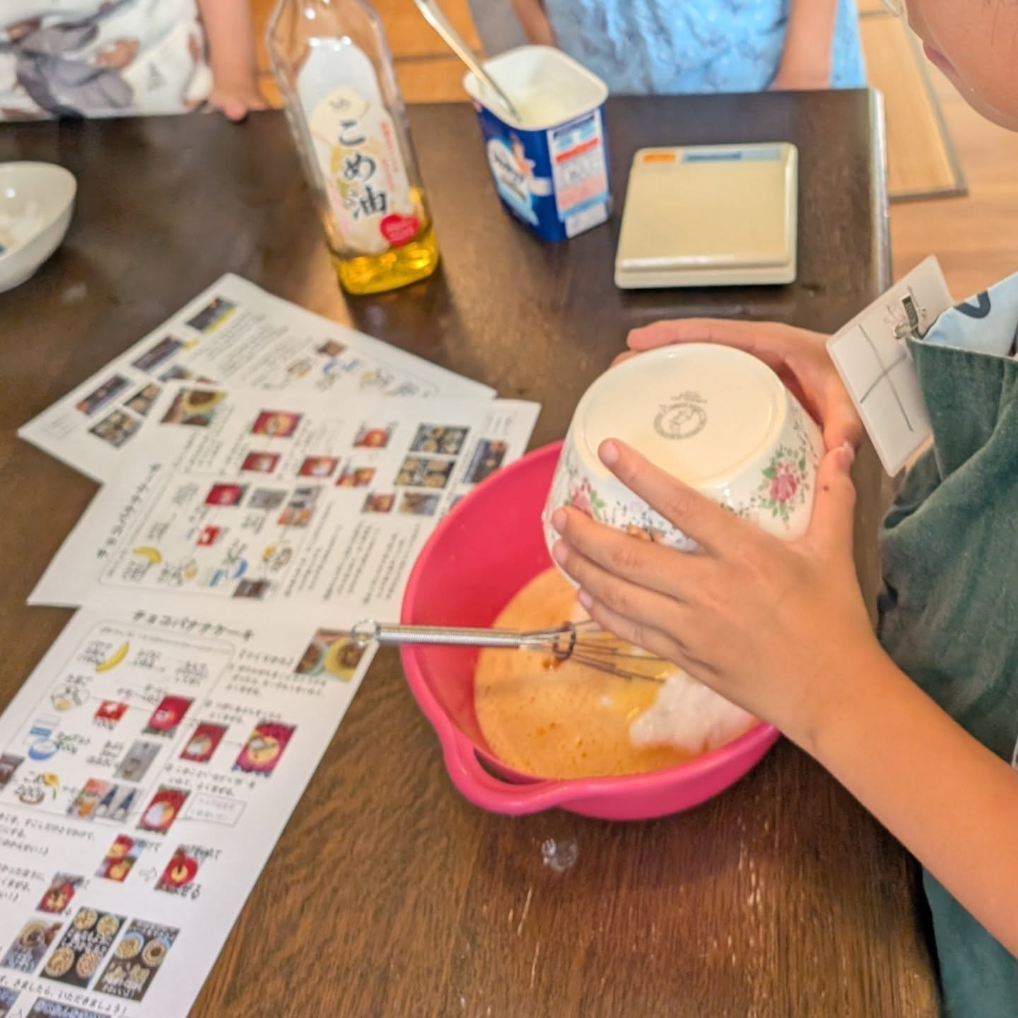 今週22日から、夏休みおやつ作り教室が始まっています🎐