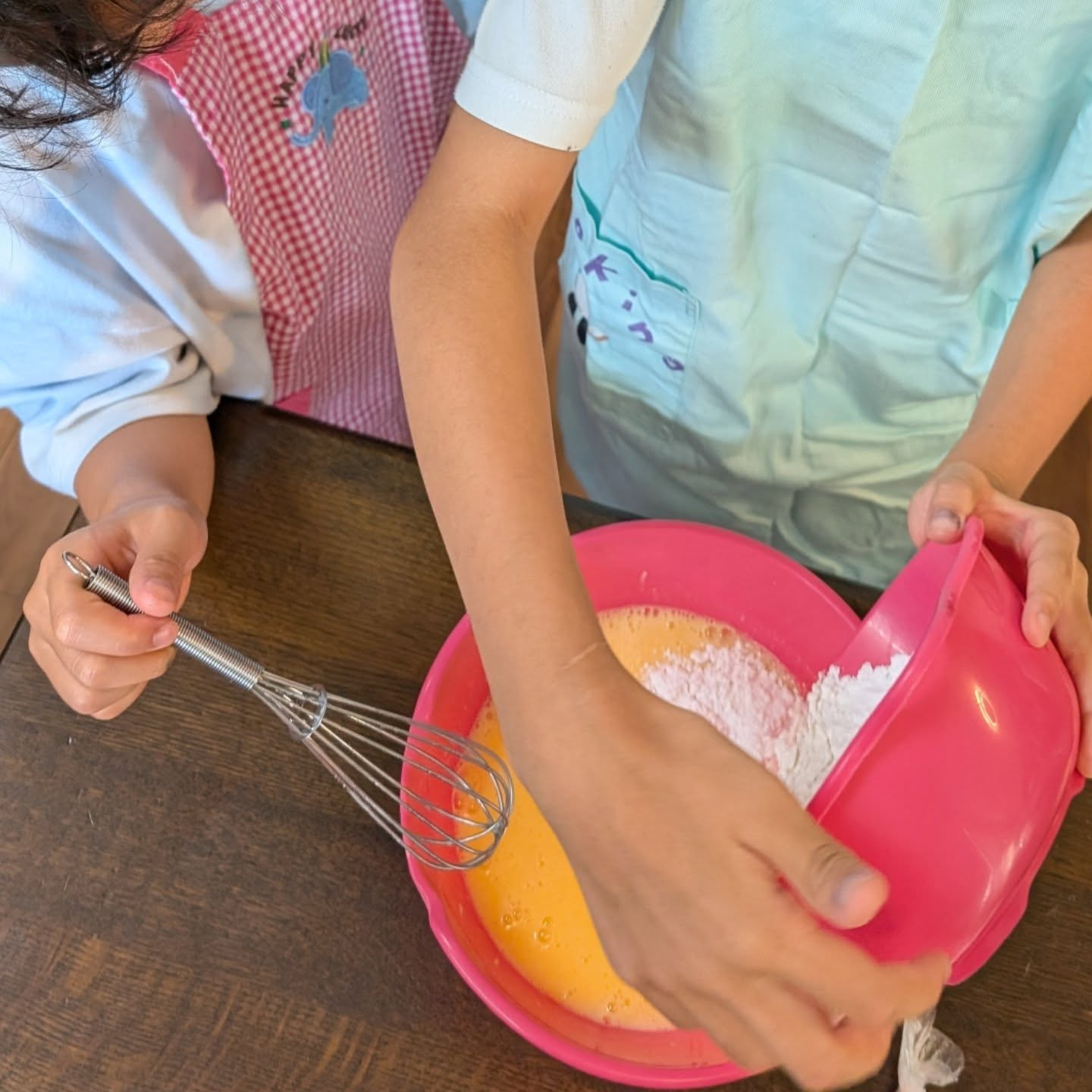 今週22日から、夏休みおやつ作り教室が始まっています🎐