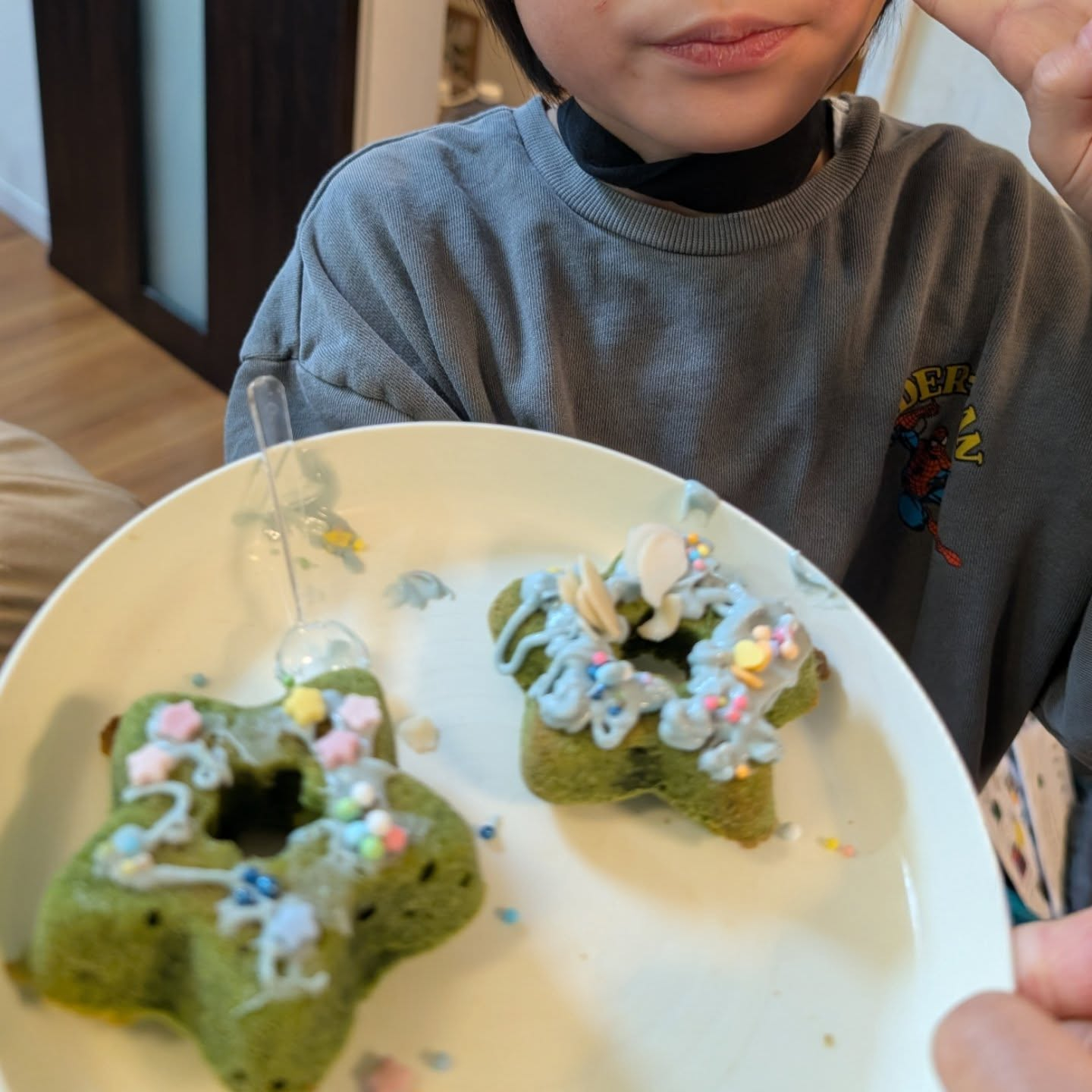 昨日は冬休みおやつ教室の「ほうれん草とバナナの焼きドーナツ」...