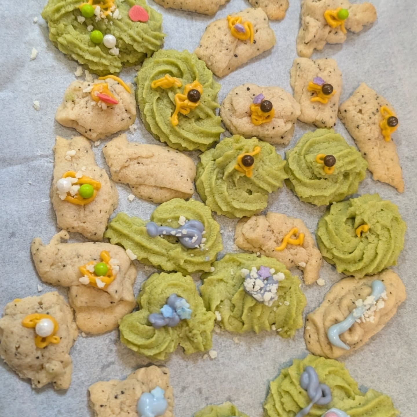 2月11日はバレンタイン特別教室で、『チョコクランチ』と『絞...