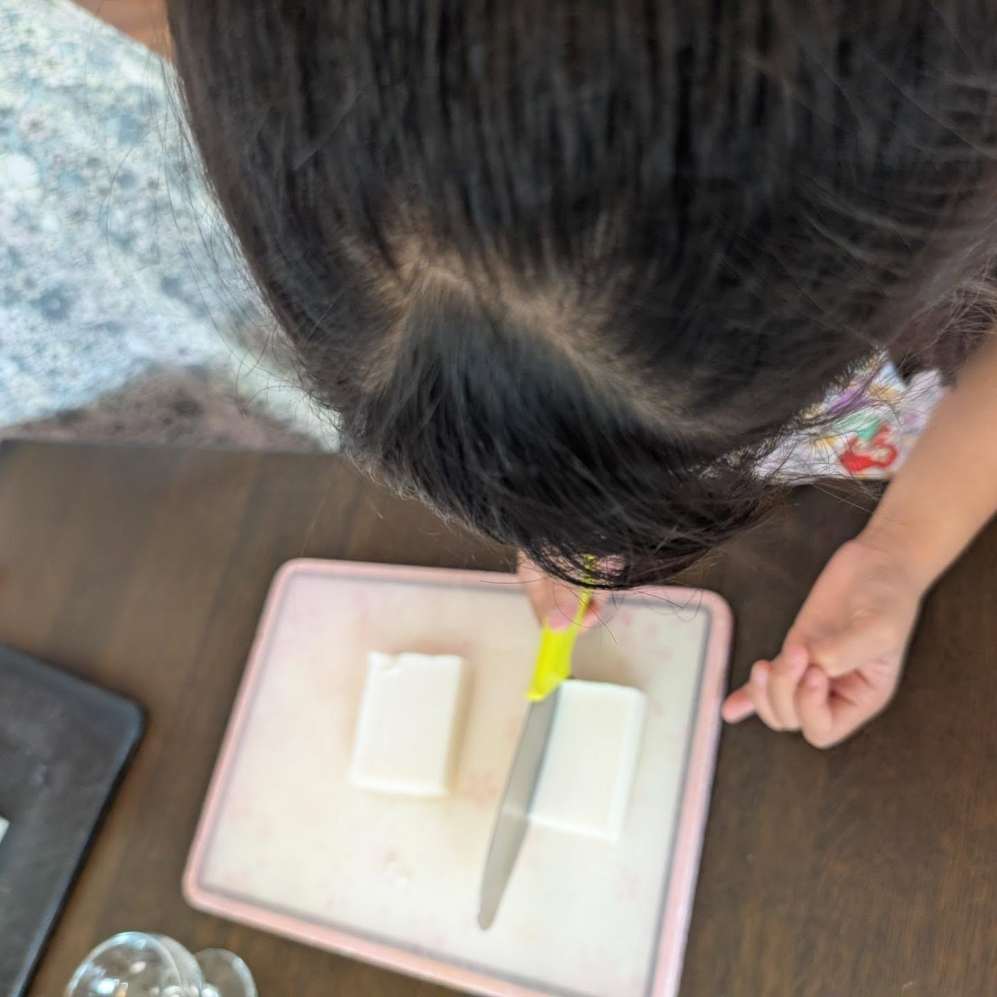 昨日３日は子どもおやつ作り教室で「きなこアイスと甘酒寒の黒蜜...